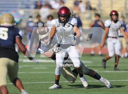 Thumbnail 2 in JV: JSerra Catholic @ Notre Dame (SO) photogallery.