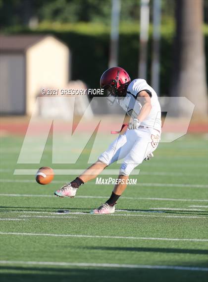 Thumbnail 2 in JV: JSerra Catholic @ Notre Dame (SO) photogallery.
