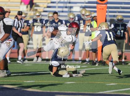 Thumbnail 2 in JV: JSerra Catholic @ Notre Dame (SO) photogallery.
