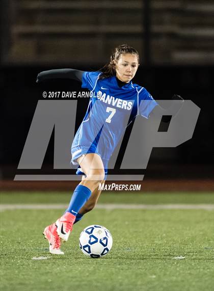 Thumbnail 2 in Winchester vs. Danvers (MIAA Division 2 North Final) photogallery.