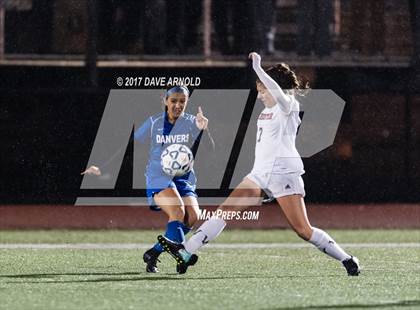 Thumbnail 2 in Winchester vs. Danvers (MIAA Division 2 North Final) photogallery.