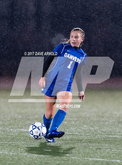 Thumbnail 2 in Winchester vs. Danvers (MIAA Division 2 North Final) photogallery.