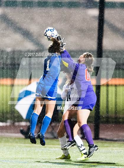 Thumbnail 1 in Winchester vs. Danvers (MIAA Division 2 North Final) photogallery.