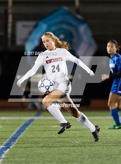 Thumbnail 2 in Winchester vs. Danvers (MIAA Division 2 North Final) photogallery.