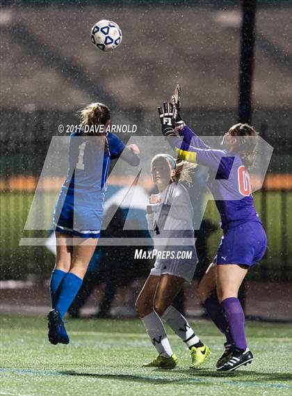 Thumbnail 3 in Winchester vs. Danvers (MIAA Division 2 North Final) photogallery.