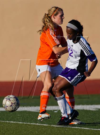 Thumbnail 2 in La Porte vs Morton Ranch (Pearland Shootout) photogallery.