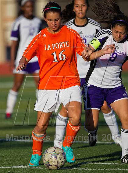 Thumbnail 3 in La Porte vs Morton Ranch (Pearland Shootout) photogallery.