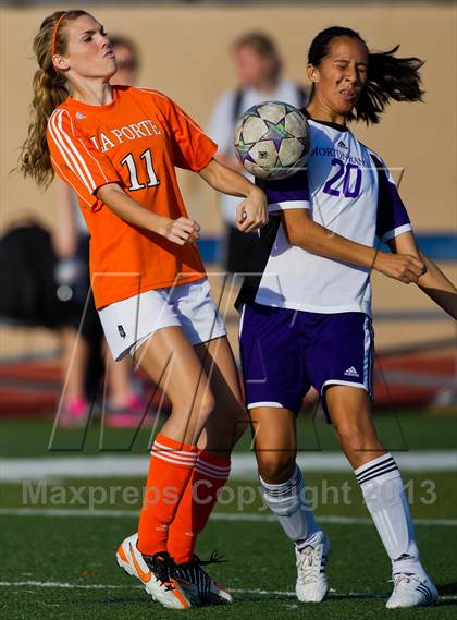 Thumbnail 2 in La Porte vs Morton Ranch (Pearland Shootout) photogallery.
