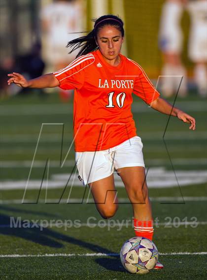 Thumbnail 1 in La Porte vs Morton Ranch (Pearland Shootout) photogallery.