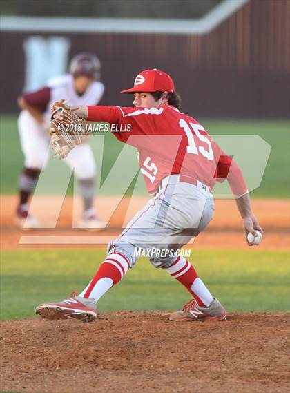 Thumbnail 1 in Groesbeck @ Troy photogallery.