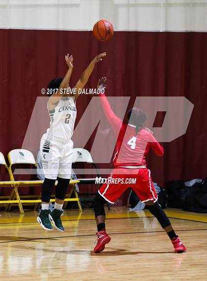 Thumbnail 3 in Archbishop Chapelle vs Riverside Academy (Allstate Sugar Bowl Classic) photogallery.