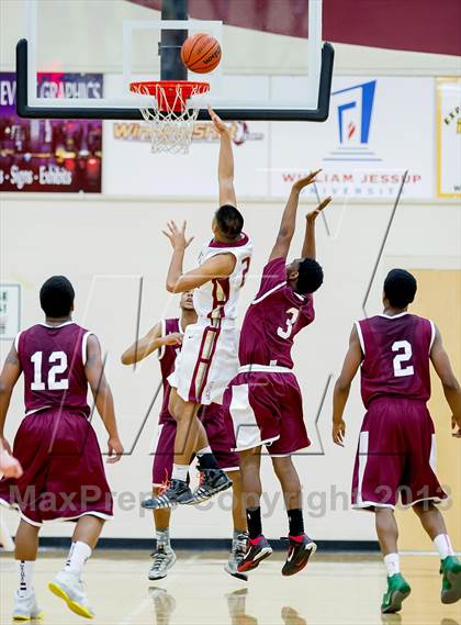 Thumbnail 3 in Natomas vs Whitney (Whitney Christmas Classic) photogallery.