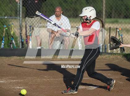 Thumbnail 2 in Franklin @ Moniteau photogallery.
