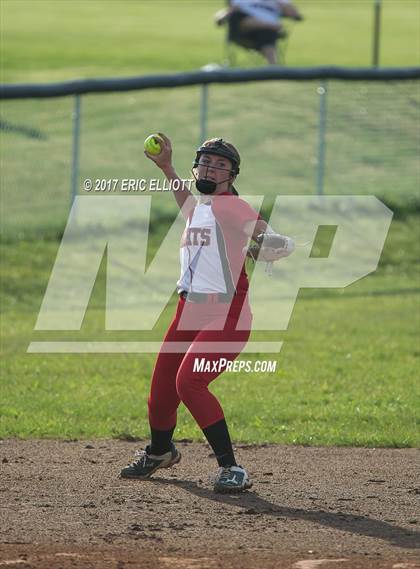 Thumbnail 2 in Franklin @ Moniteau photogallery.