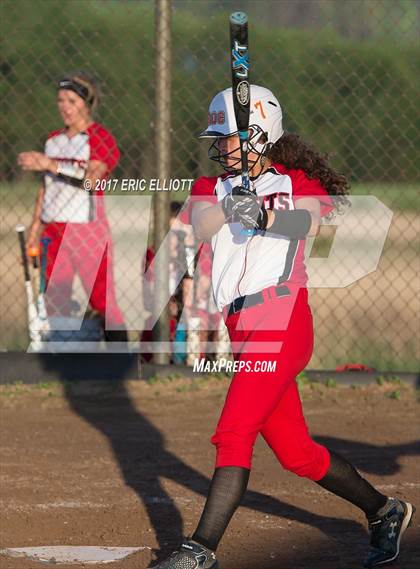 Thumbnail 1 in Franklin @ Moniteau photogallery.