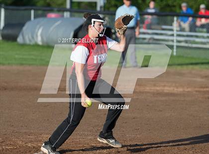 Thumbnail 1 in Franklin @ Moniteau photogallery.