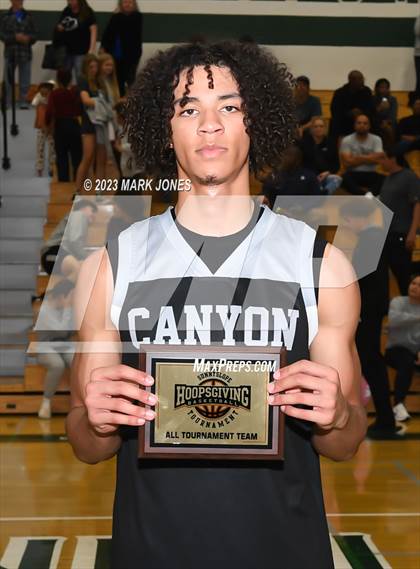Thumbnail 3 in Willow Canyon vs. Canyon View (Sunnyslope Hoopsgiving Basketball Tournament) photogallery.
