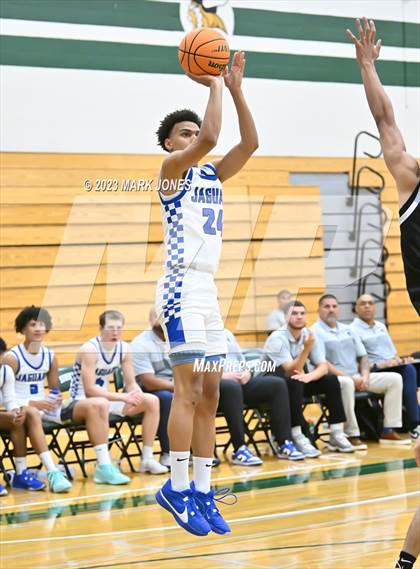 Thumbnail 3 in Willow Canyon vs. Canyon View (Sunnyslope Hoopsgiving Basketball Tournament) photogallery.
