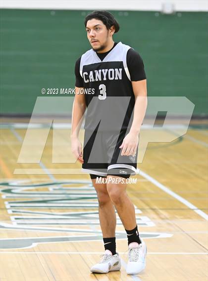 Thumbnail 3 in Willow Canyon vs. Canyon View (Sunnyslope Hoopsgiving Basketball Tournament) photogallery.