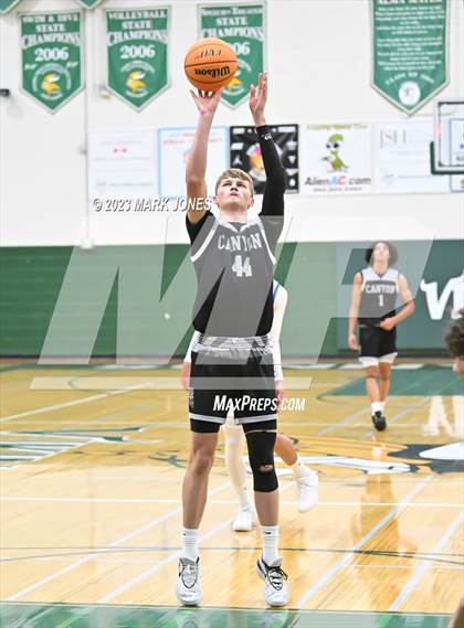 Thumbnail 1 in Willow Canyon vs. Canyon View (Sunnyslope Hoopsgiving Basketball Tournament) photogallery.