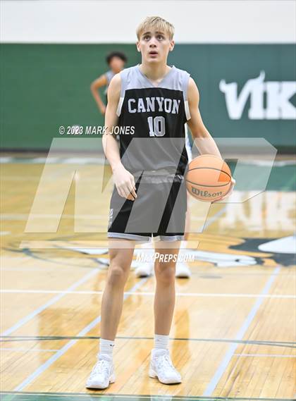Thumbnail 1 in Willow Canyon vs. Canyon View (Sunnyslope Hoopsgiving Basketball Tournament) photogallery.