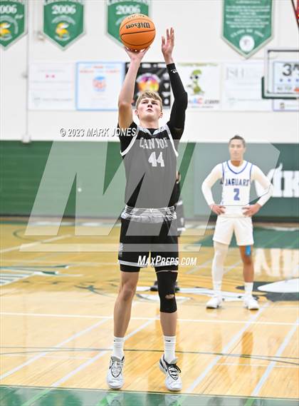 Thumbnail 2 in Willow Canyon vs. Canyon View (Sunnyslope Hoopsgiving Basketball Tournament) photogallery.