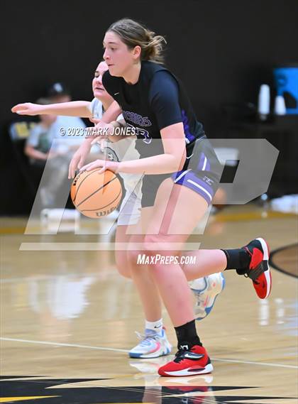 Thumbnail 2 in Northwest Christian vs. Valley Christian (ALA Coyotes Basketball Invitational - Championship) photogallery.