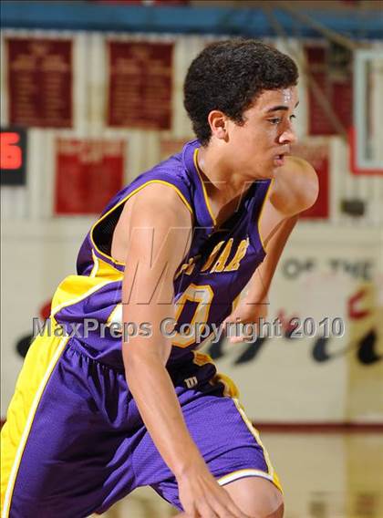 Thumbnail 3 in Maxwell vs. Live Oak photogallery.