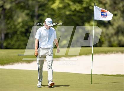 Thumbnail 1 in NCHSAA 7A 8A FINALS (Round 2) photogallery.