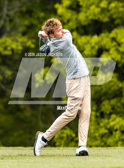 Thumbnail 1 in NCHSAA 7A 8A FINALS (Round 2) photogallery.