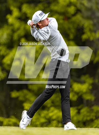 Thumbnail 2 in NCHSAA 7A 8A FINALS (Round 2) photogallery.