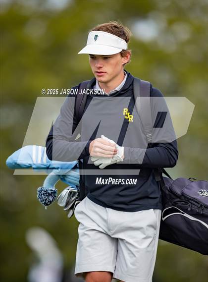 Thumbnail 2 in NCHSAA 7A 8A FINALS (Round 2) photogallery.