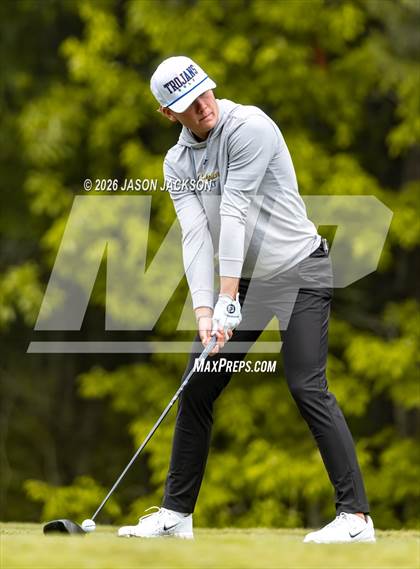 Thumbnail 2 in NCHSAA 7A 8A FINALS (Round 2) photogallery.