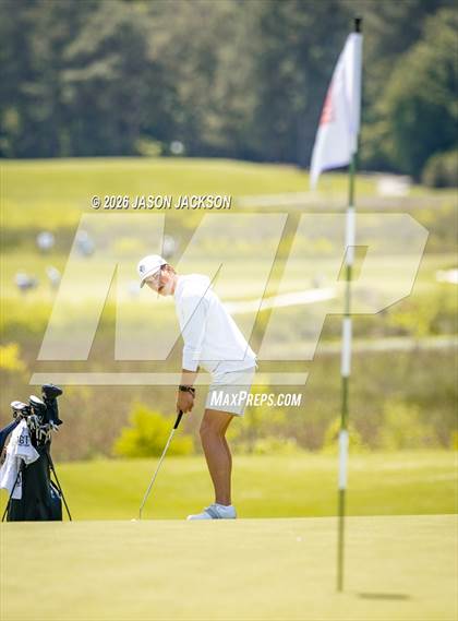 Thumbnail 1 in NCHSAA 7A 8A FINALS (Round 2) photogallery.