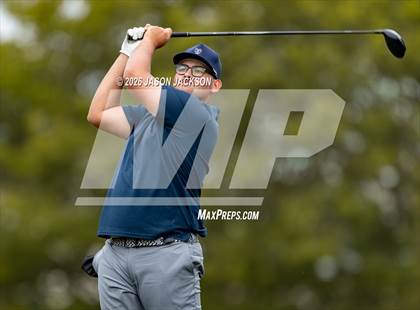 Thumbnail 2 in NCHSAA 7A 8A FINALS (Round 2) photogallery.