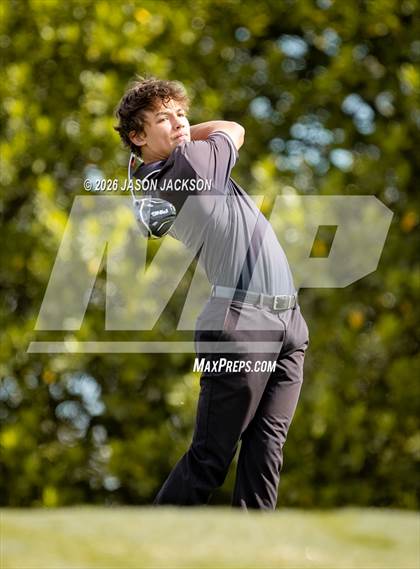 Thumbnail 1 in NCHSAA 7A 8A FINALS (Round 2) photogallery.