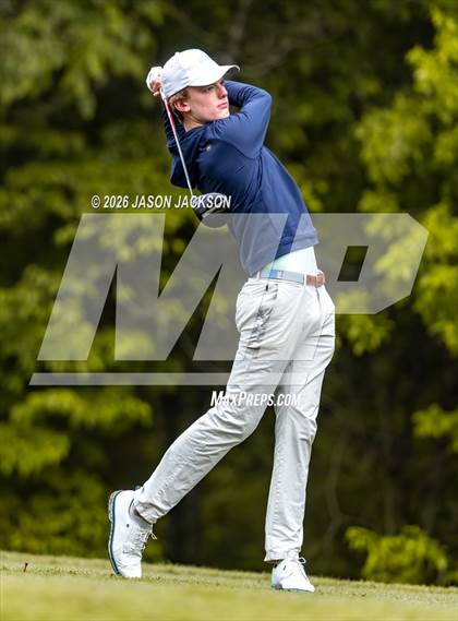 Thumbnail 1 in NCHSAA 7A 8A FINALS (Round 2) photogallery.