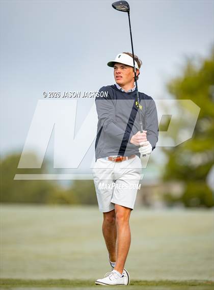 Thumbnail 2 in NCHSAA 7A 8A FINALS (Round 2) photogallery.