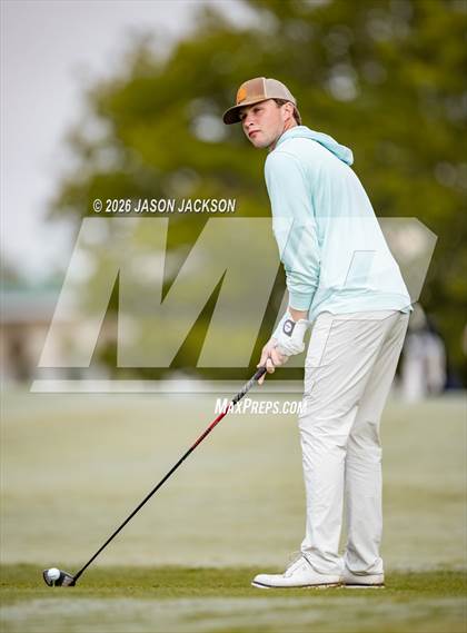 Thumbnail 1 in NCHSAA 7A 8A FINALS (Round 2) photogallery.