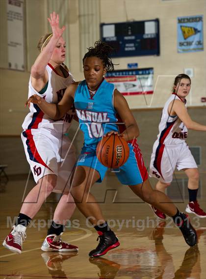 Thumbnail 1 in Manual @ Kent Denver (CHSAA 3A Metro League Quarterfinals) photogallery.