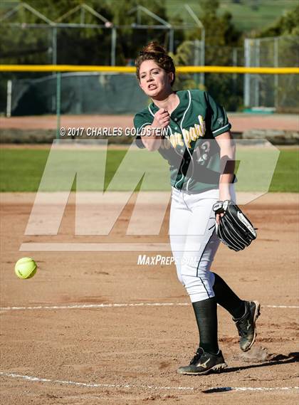 Thumbnail 2 in Agoura @ Moorpark photogallery.