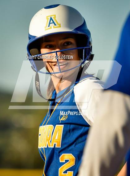 Thumbnail 2 in Agoura @ Moorpark photogallery.
