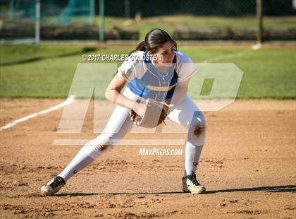 Thumbnail 3 in Agoura @ Moorpark photogallery.
