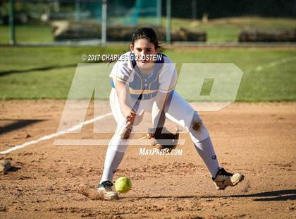 Thumbnail 2 in Agoura @ Moorpark photogallery.