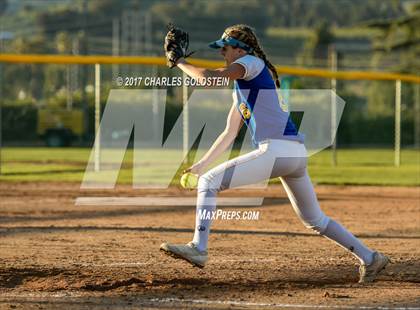 Thumbnail 2 in Agoura @ Moorpark photogallery.