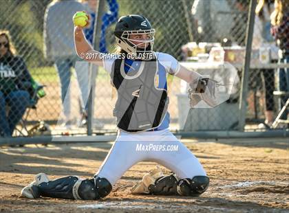 Thumbnail 2 in Agoura @ Moorpark photogallery.