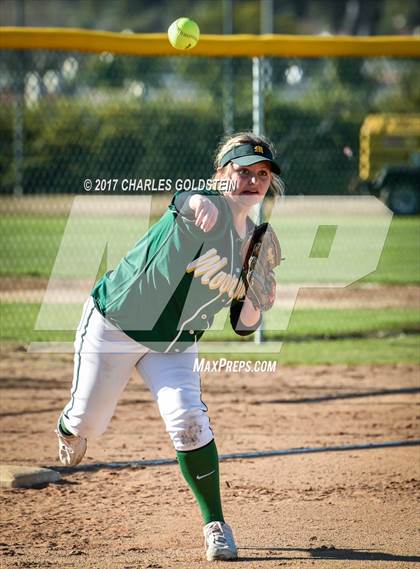 Thumbnail 1 in Agoura @ Moorpark photogallery.