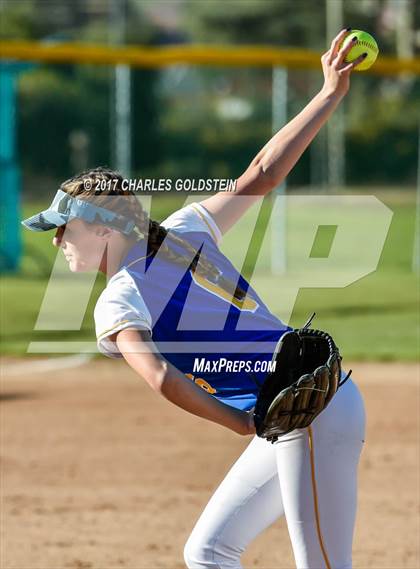 Thumbnail 3 in Agoura @ Moorpark photogallery.