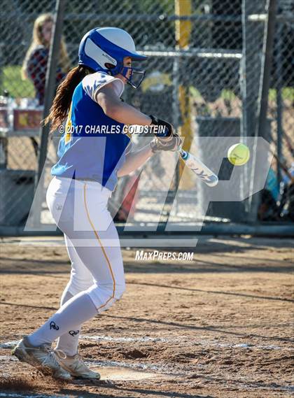 Thumbnail 3 in Agoura @ Moorpark photogallery.