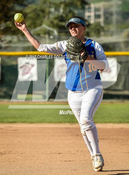 Thumbnail 3 in Agoura @ Moorpark photogallery.